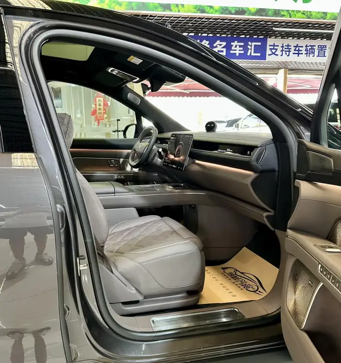 NIO ES8 2026 Model VI seat Executive Deluxe Edition – фото 10