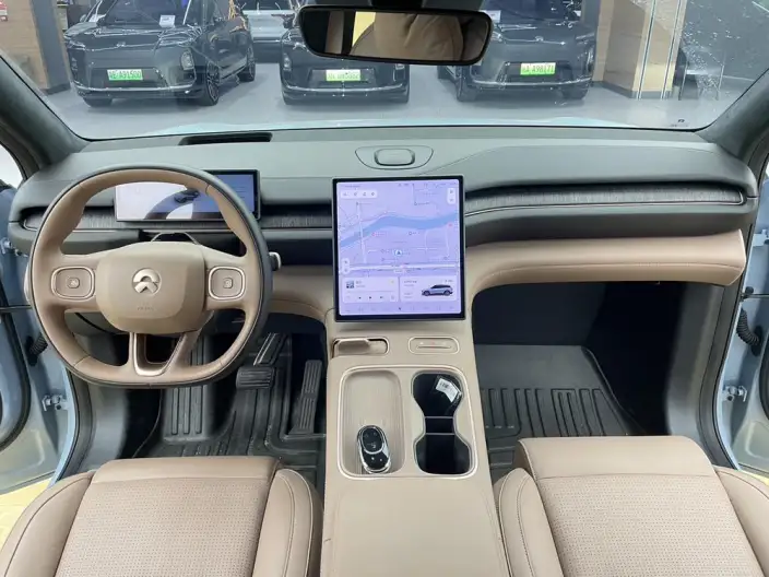 NIO ES6 2023 Model 75kWh – фото 9