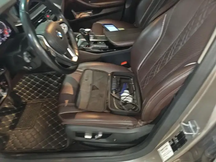 BMW 5 Series 2020 Model 530Li Leading Model Luxury Set – фото 10