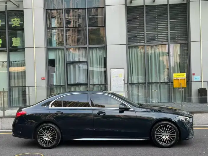 Mercedes-Benz C-Class 2023 Model C 260 L Sports Edition – фото 5