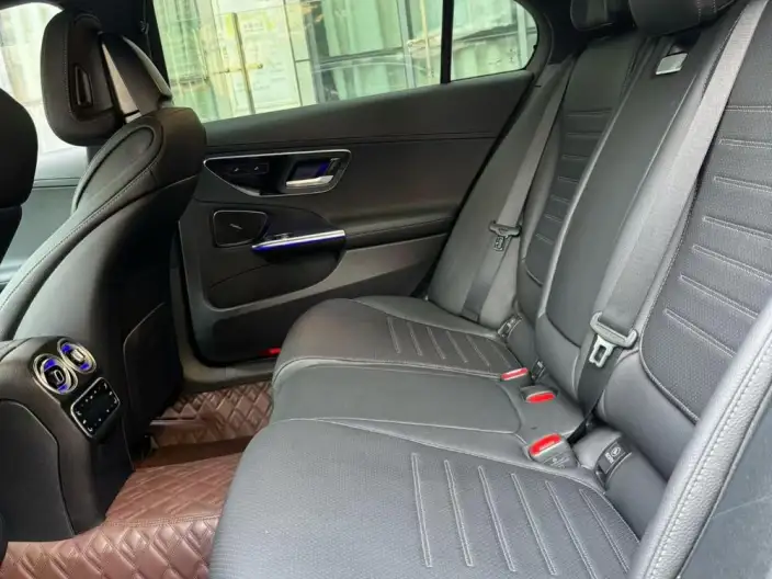 Mercedes-Benz C-Class 2023 Model C 260 L Sports Edition – фото 9