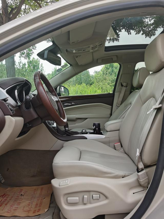 Cadillac SRX 2011 модификация 3.0L Luxury – фото 9