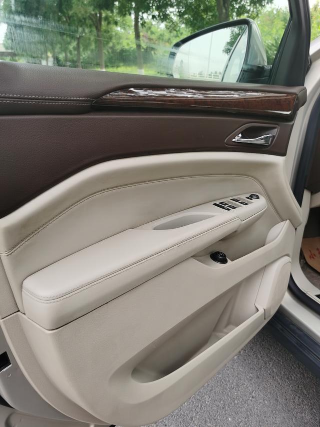 Cadillac SRX 2011 модификация 3.0L Luxury – фото 10