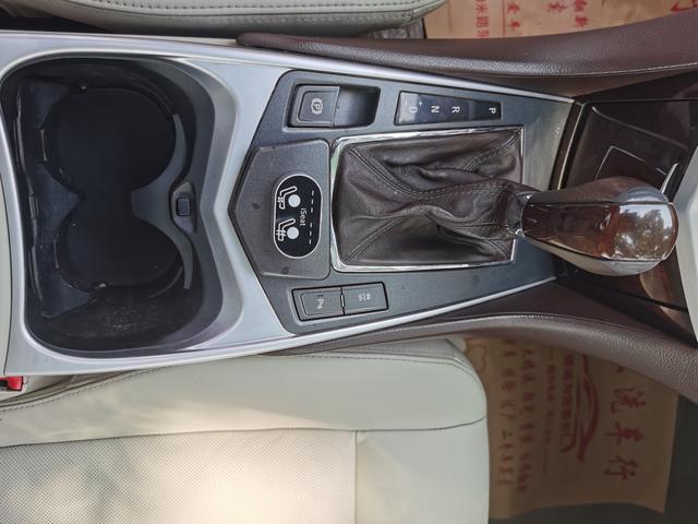 Cadillac SRX 2011 модификация 3.0L Luxury – фото 11