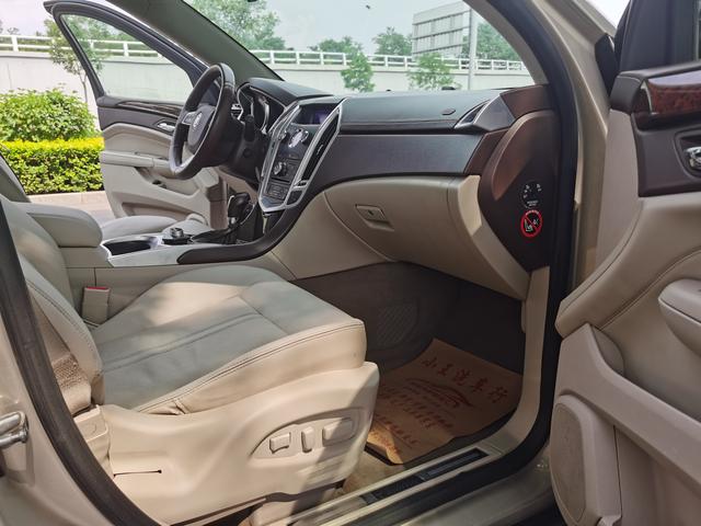 Cadillac SRX 2011 модификация 3.0L Luxury – фото 26