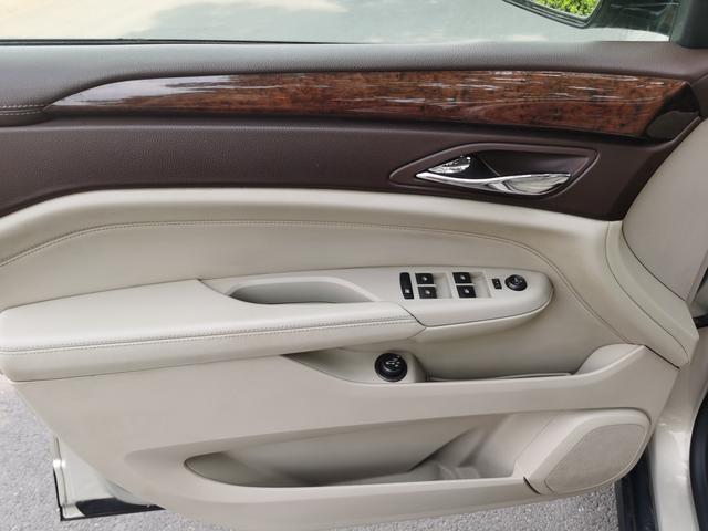 Cadillac SRX 2011 модификация 3.0L Luxury – фото 32