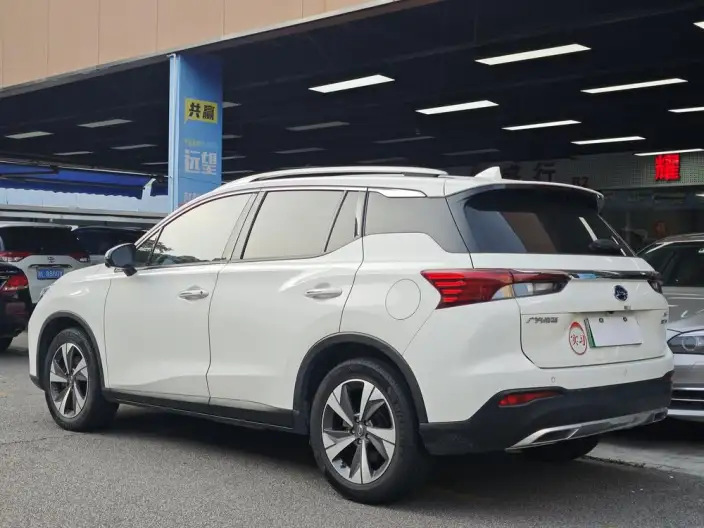 GAC Trumpchi GS4 PHEV 2020 Model 1.5T Exclusive Edition – фото 4