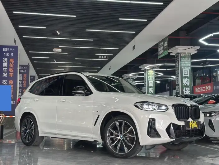 BMW X3 2022 Model xDrive30i Leading Model M Night Set – фото 3