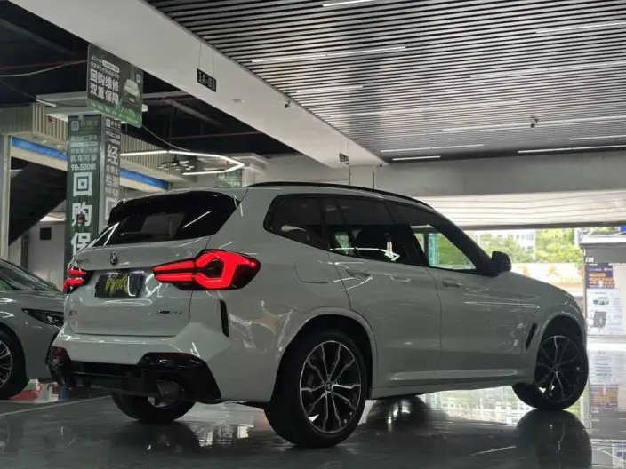 BMW X3 2022 Model xDrive30i Leading Model M Night Set – фото 6