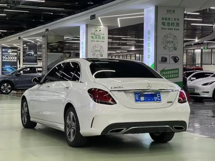 Mercedes-Benz C-Class 2020 Model C 260 L Sports Edition – фото 4