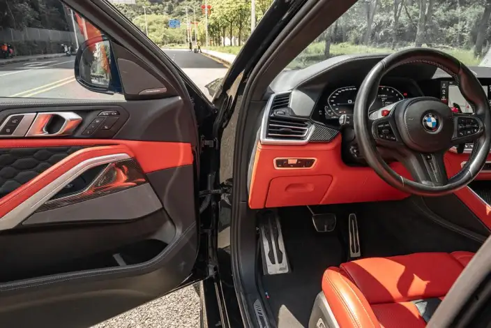 BMW X6 M 2021 Model X6 M – фото 10
