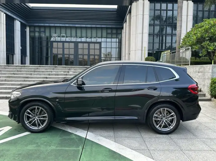 BMW X3 2021 Model xDrive28i M Sports Set – фото 4
