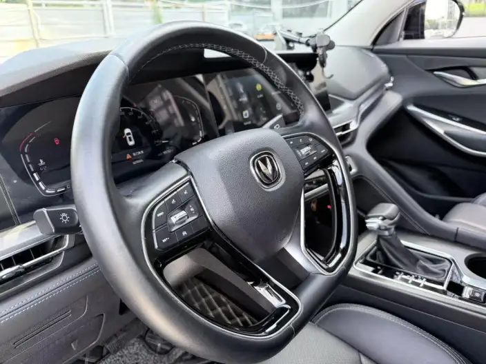 Changan CS75 PLUS 2020 Model 1.5T Automatic Luxury Model – фото 9