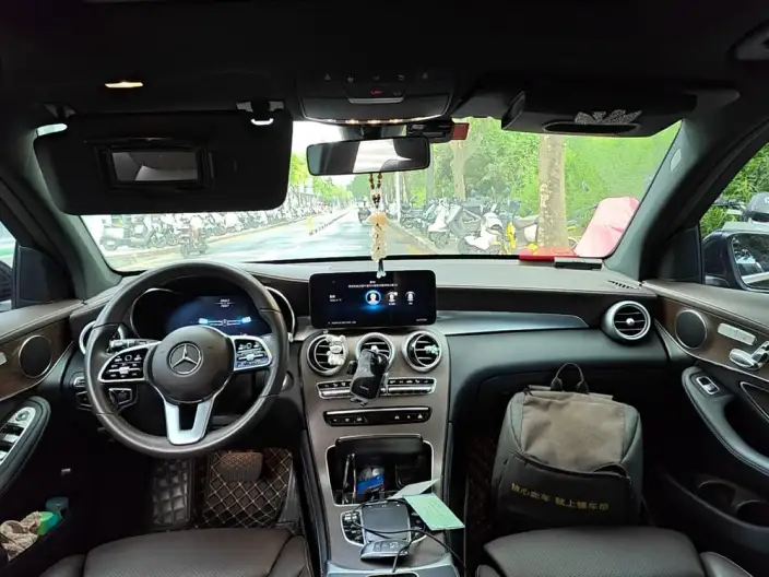 Mercedes-Benz GLC 2022 Model Facelift GLC 260 L 4MATIC Luxury Model – фото 5