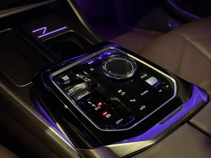 BMW 7 Series 2023 Model 735Li M Sports Set – фото 7