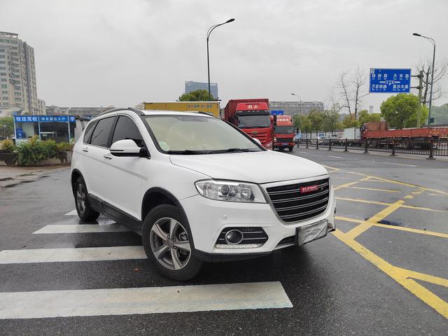 Haval H6 2013 Upgrade 1.5T Manual FWD Elite 2015 модификация Sports Edition 1.5T Manual 2WD Elite – фото 3