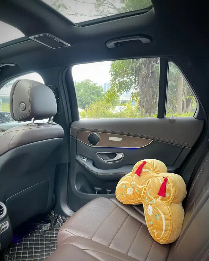 Mercedes-Benz GLC 2022 Model Facelift GLC 300 L 4MATIC Dynamic Model Collector Edition – фото 9