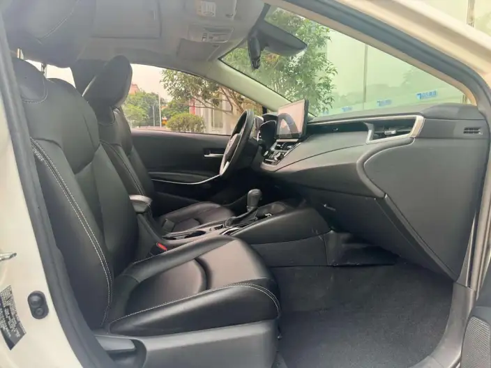 Toyota Corolla 2021 Model Hybrid 1.8L E-CVT Elite Edition – фото 5