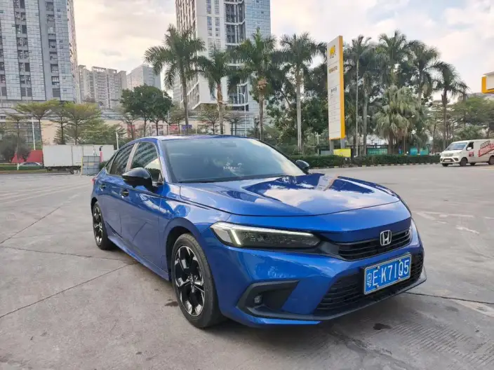Honda Civic 2022 Model 240TURBO CVT Combustion Edition – фото 3