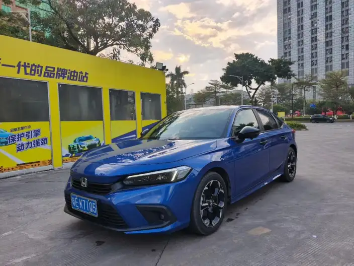 Honda Civic 2022 Model 240TURBO CVT Combustion Edition – фото 10