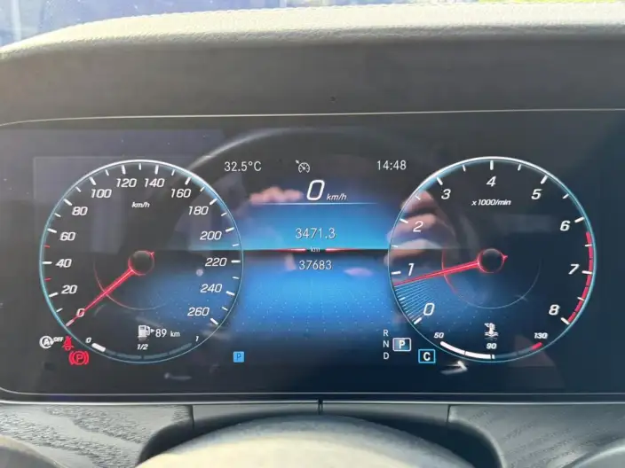 Mercedes-Benz E-Class Imported 2023 Model E 300 Coupe – фото 9