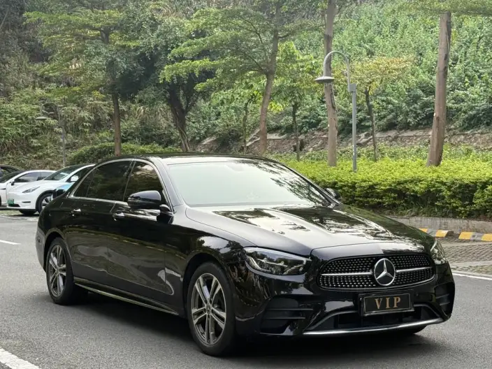 Mercedes-Benz E-Class 2021 Model E 260 L sedan – фото 3
