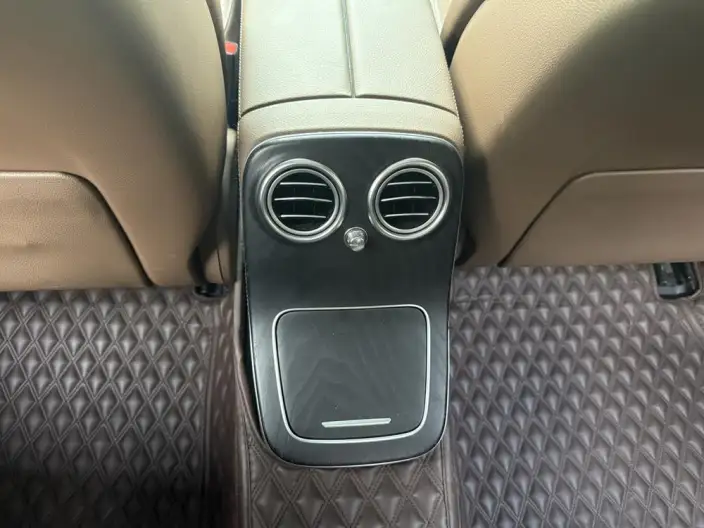 Mercedes-Benz E-Class 2021 Model E 260 L sedan – фото 10