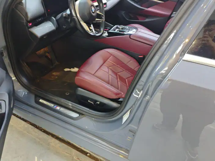 BMW 5 Series 2024 Model 525Li M Sports Set – фото 7