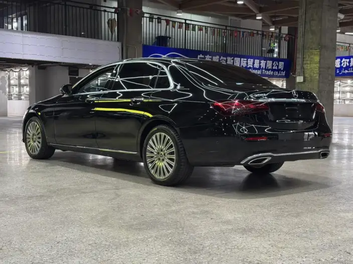 Mercedes-Benz E-Class 2022 Model E 300 L Luxury Model sedan – фото 4