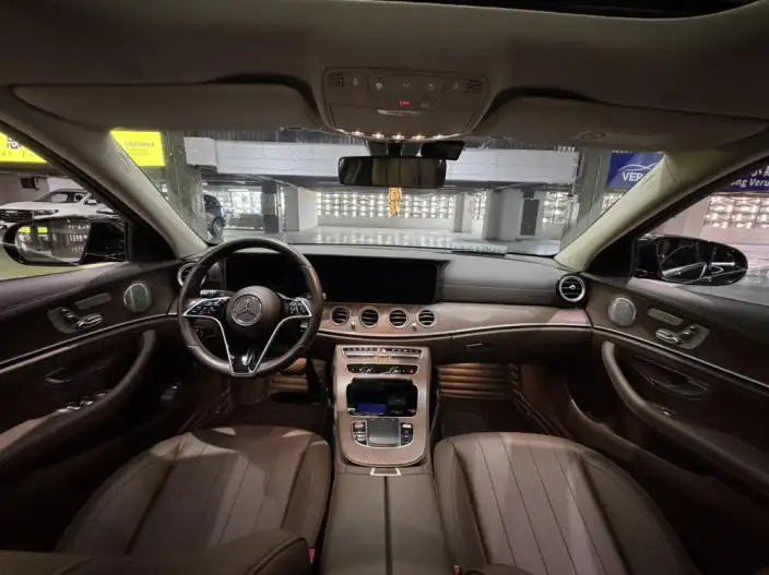 Mercedes-Benz E-Class 2022 Model E 300 L Luxury Model sedan – фото 10