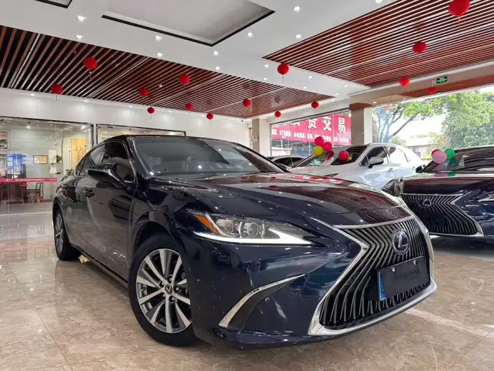 Lexus ES 2020 Model 300h Superior Edition China VI – фото 3