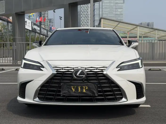 Lexus ES 2025 Model 200 Premium – фото 2