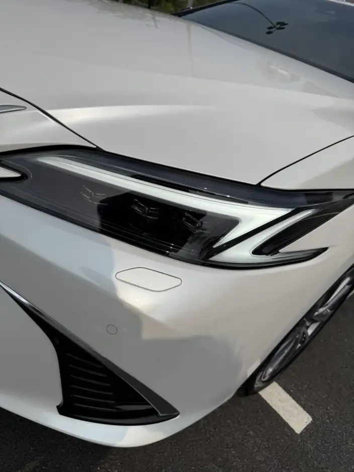 Lexus ES 2025 Model 200 Premium – фото 9