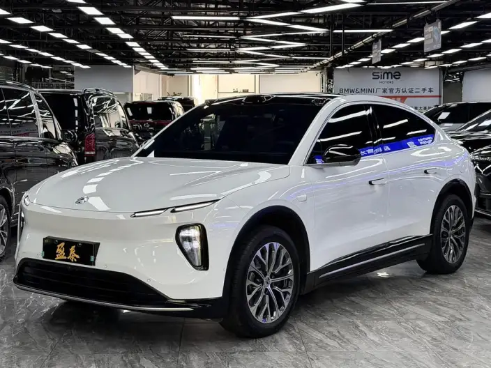 NIO EC6 2024 Model 75kWh – фото 1