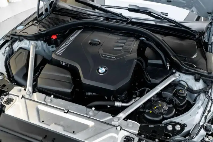 BMW 4 Series 2024 Model 430i M Sports Night Set – фото 8