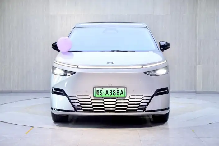 XPeng X9 2025 Model EV 740 Ultra-long Endurance Max