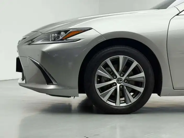 Lexus ES 2020 Model 200 Superior Edition China VI – фото 8