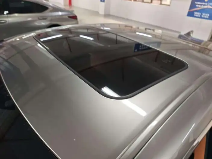 Lexus ES 2022 Model 300h Premium – фото 8