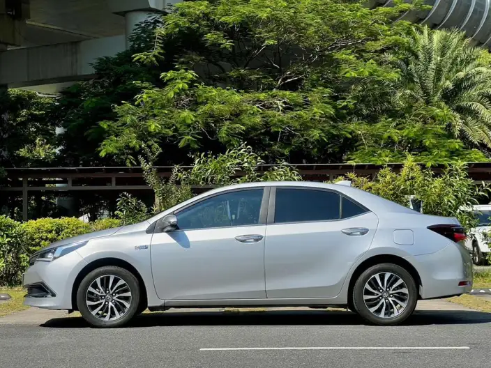Corolla Hybrid E+ 2020 Model 1.8L Comfort Edition – фото 3