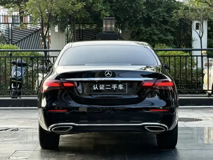 Mercedes-Benz E-Class 2023 Model Facelift E 260 L sedan – фото 5