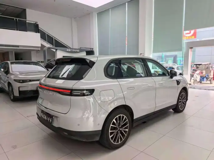 Leapmotor B10 2025 Model 510 Yuexiang Edition – фото 7