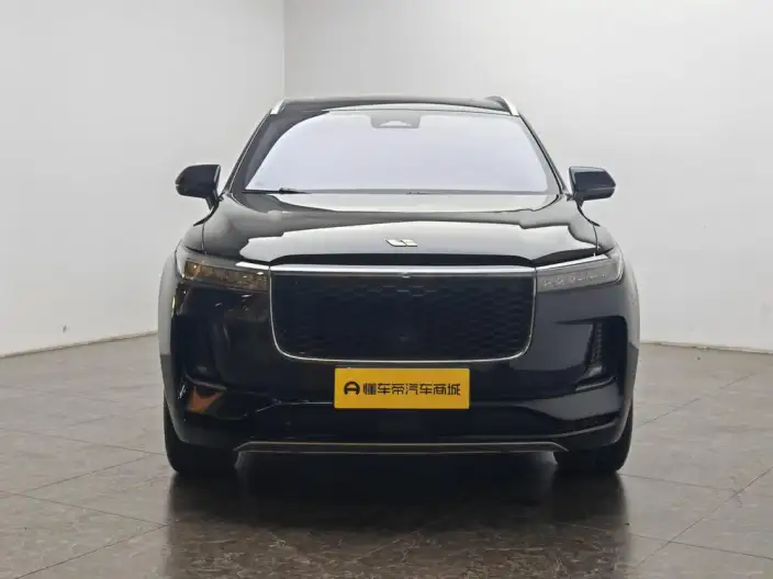 Li Auto ONE 2021 Model Extended Range 6 seat Edition – фото 2