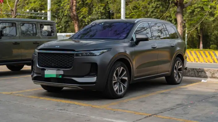Li Auto ONE 2021 Model Extended Range 6 seat Edition – фото 1