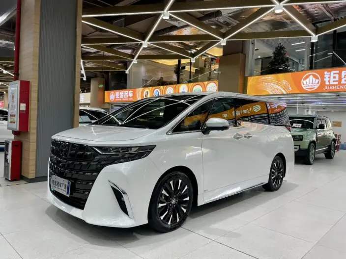 Elfa 2023 Model 2.5L Intelligent Hybrid 4WD Premium – фото 1