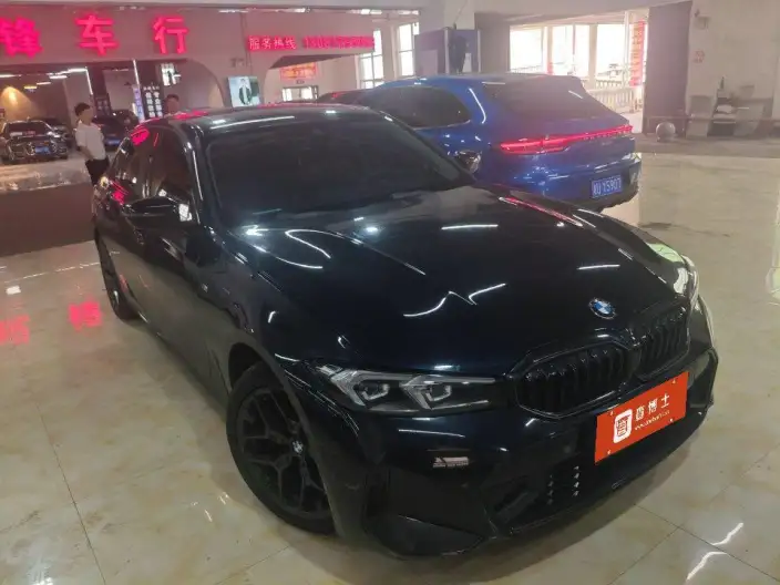 BMW 3 Series 2025 Model 330Li M Sports Night Set – фото 2