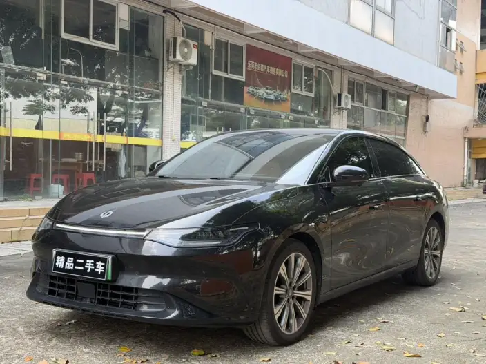 Leapmotor C01 2024 Model EV Edition 525 Exclusive Edition – фото 1