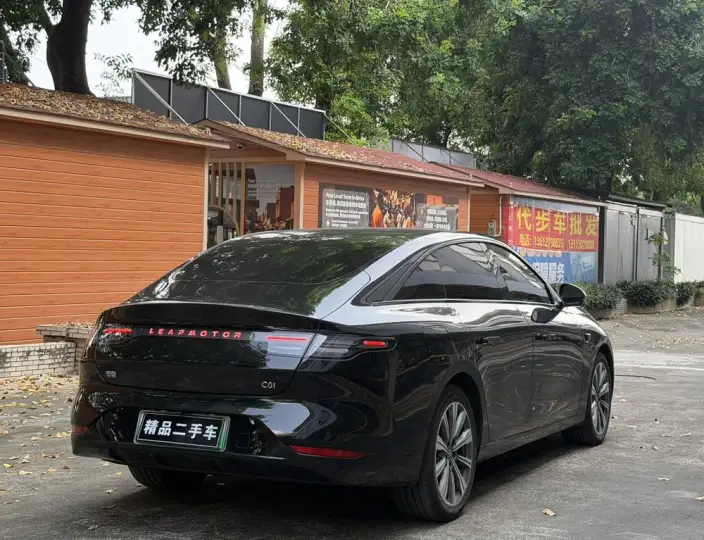 Leapmotor C01 2024 Model EV Edition 525 Exclusive Edition – фото 6