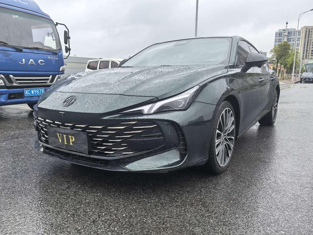 MG7 2023 1.5T DCT Elegant Premium
