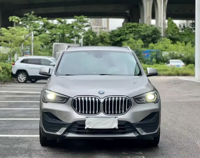 BMW X1 2020 Model sDrive20Li Fashion Model – фото 2