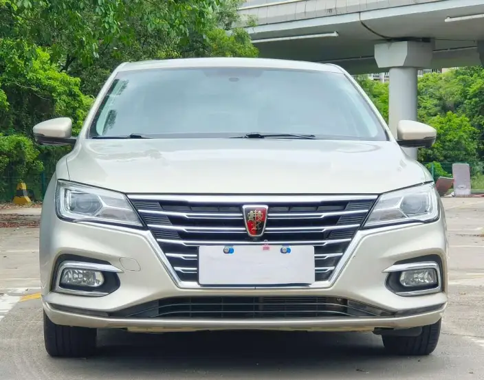 Roewe i5 2020 Model 1.5L Automatic 4G Connected Luxury Ultimate Edition – фото 2